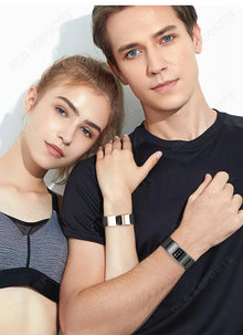 Ultra-Thin Smart Bracelet, Fitness Tracker with Heart Rate & Blood Oxygen Monitoring, Sleep Tracking, Step Counter & Sports Modes