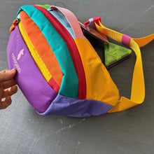 Outdoor Sports Chest Bag, Unisex Crossbody Shoulder Bag for Running, Cycling, Hiking & Travel